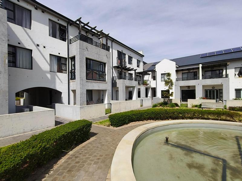 1 Bedroom Property for Sale in Buhrein Western Cape